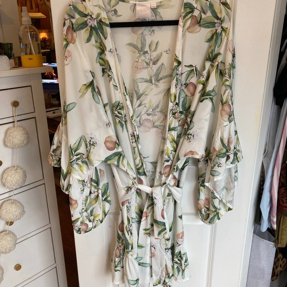 Adorable Feminine & Flouncy White Bridal or Maternity Robe with Botanical Design